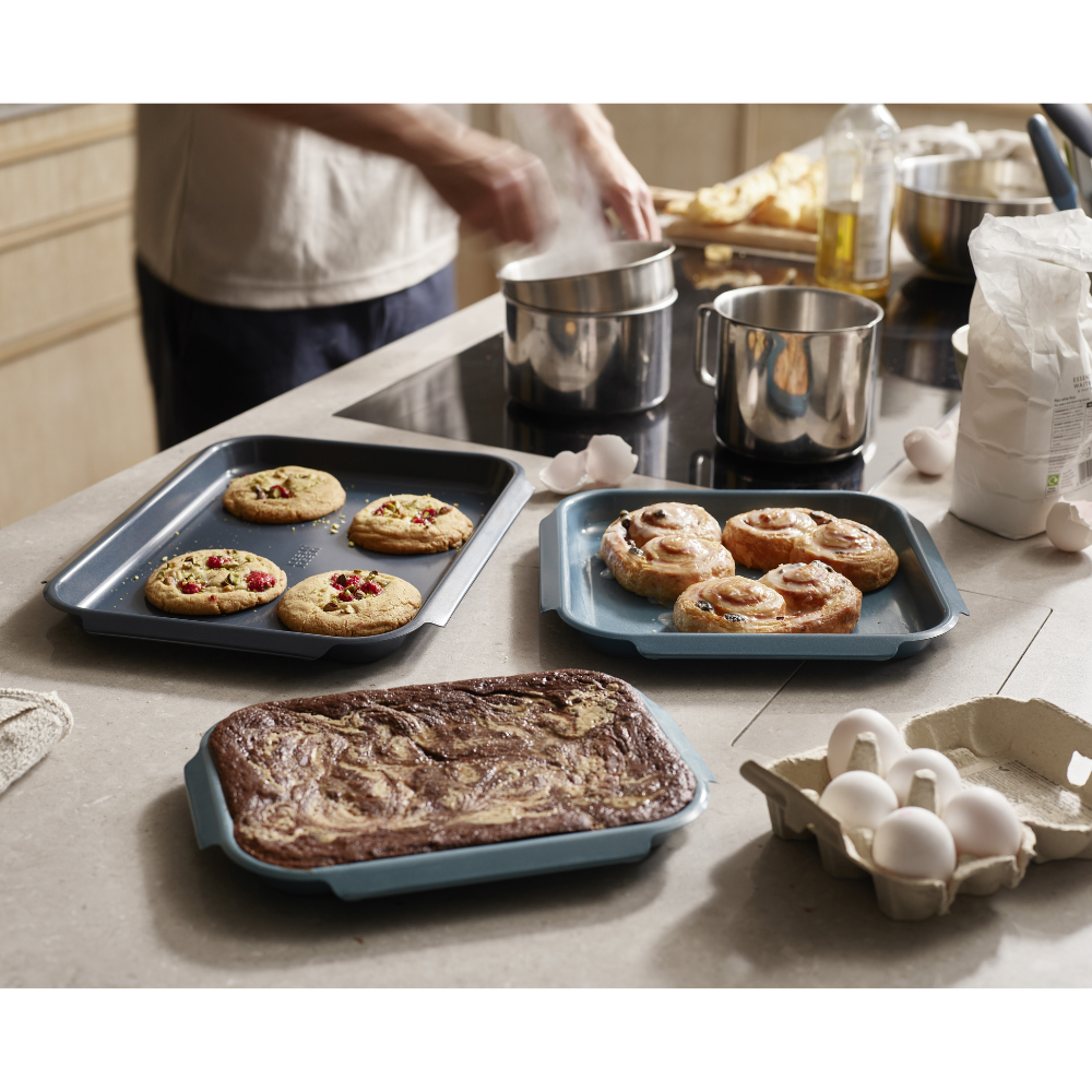 Joseph Joseph Nest™ Bake Non-Stick Σετ 3 Τεμαχίων Ταψιά (45064)
