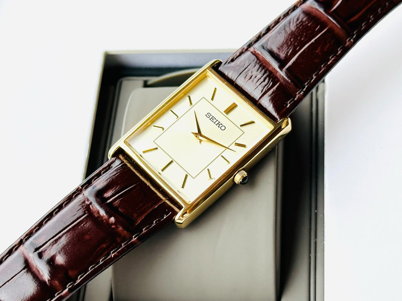 Ρολόι Seiko Essentials Quartz Light Champagne Dial SWR064 - Ανδρικό